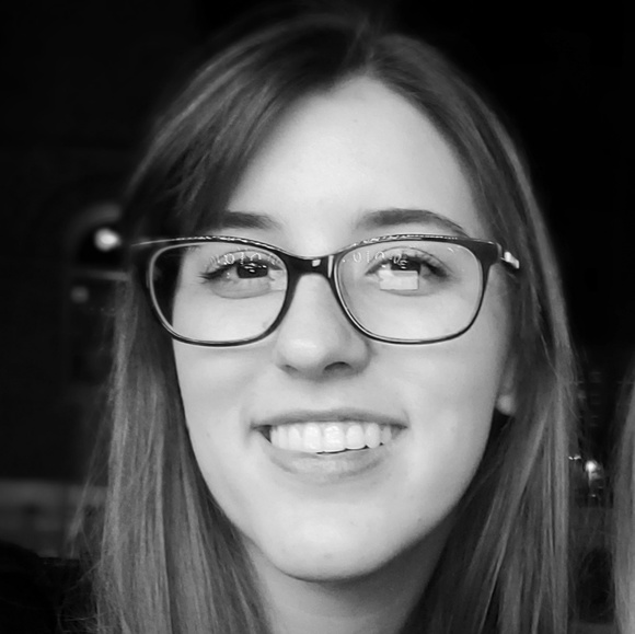 Meet your Posher, Kaitlin - Picture 1 of 1